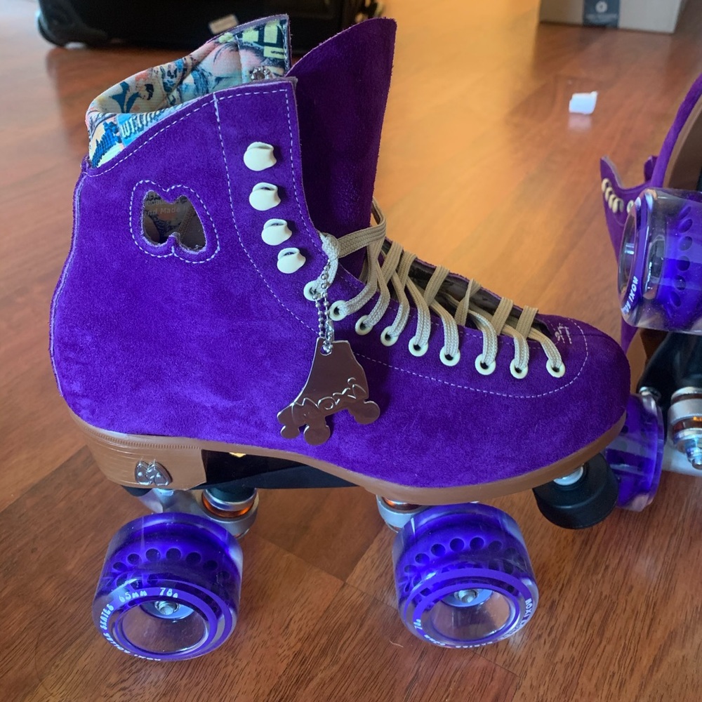 Moxi Lolly Roller Skates Sz 6(7-7.5 woman) purple